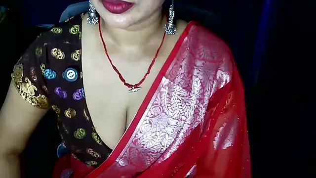 Snapshot of QUEEN_SAKHI- chatting on June 26, 2026, 5:19 pm QUEEN SAKHI- online show from June 26, 2026, 5:19 pm