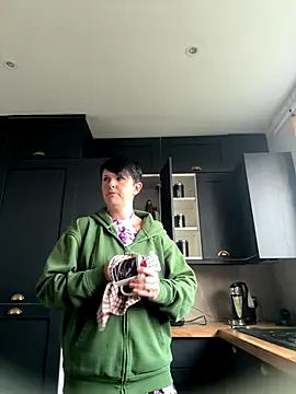 backdoorgalore4you online show from December 22, 2025, 9:42 am