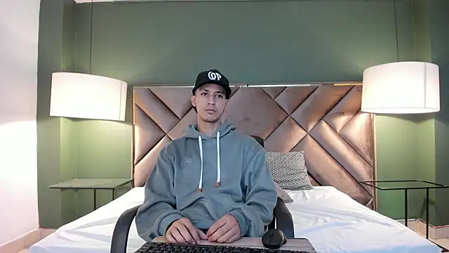 Marcus Jeron online show from October 22, 2025, 9:46 pm