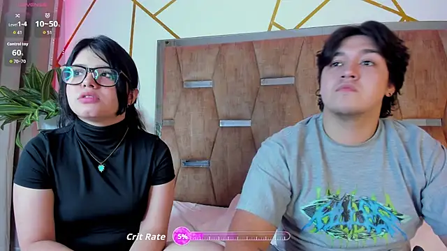 Snapshot of EmilyANDrew_ chatting on September 20, 2025, 4:17 am EmilyANDrew online show from September 20, 2025, 4:17 am