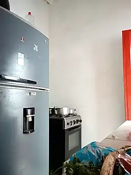 marinita13 online show from March 29, 2026, 5:03 pm