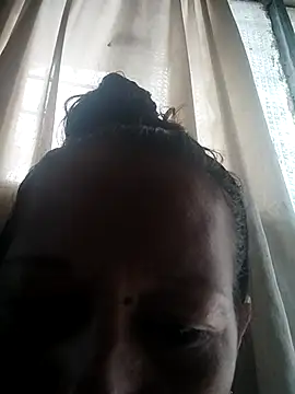 marinita13 online show from October 16, 2025, 1:41 pm