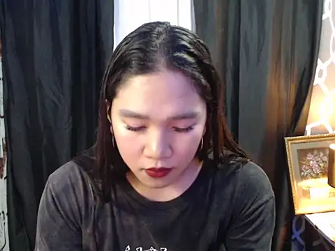 slut clio online show from October 8, 2025, 9:11 am