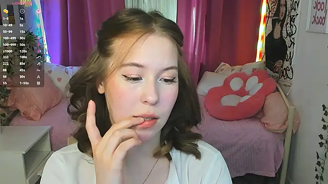 LanaRoselle online show from February 20, 2026, 9:39 pm