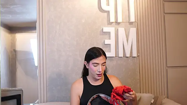 Snapshot of Ariaa_Isabell chatting on April 28, 2026, 6:34 pm Ariaa Isabell online show from April 28, 2026, 6:34 pm