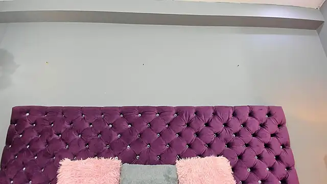 RedAngel1- online show from November 8, 2025, 5:11 am