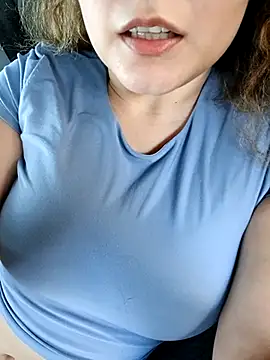 Theredcorazon online show from March 26, 2026, 6:17 pm