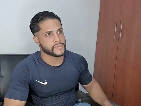 Pier Simons online show from September 30, 2025, 5:02 am