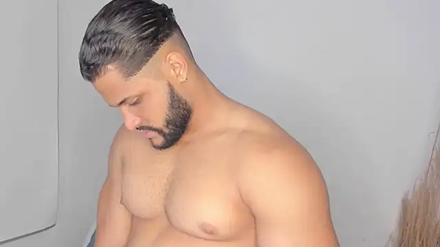 Snapshot of Pier_Simons chatting on February 27, 2026, 8:03 am Pier Simons online show from February 27, 2026, 8:03 am