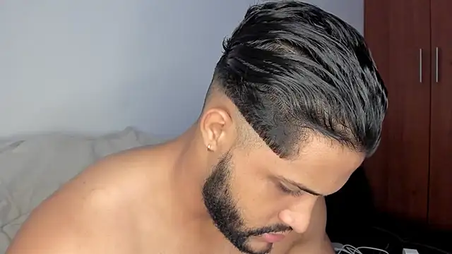 Snapshot of Pier_Simons chatting on February 3, 2026, 6:22 am Pier Simons online show from February 3, 2026, 6:22 am