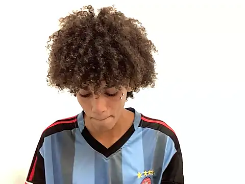 Max Rain online show from April 15, 2026, 11:27 pm