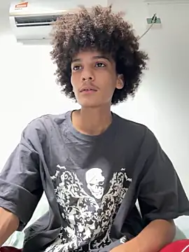 Max Rain online show from October 24, 2025, 10:53 pm