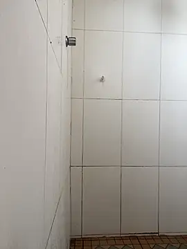 Chloe Leaozinho online show from October 20, 2025, 1:55 pm