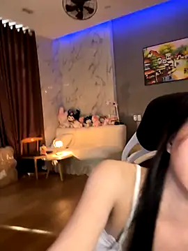  Meimeibaby  online show from September 21, 2025, 7:57 am