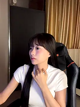  Meimeibaby  online show from October 18, 2025, 11:23 am