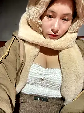 Sanmay55 online show from December 18, 2025, 3:38 pm