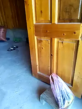 Tiyir597 online show from November 25, 2025, 3:29 am