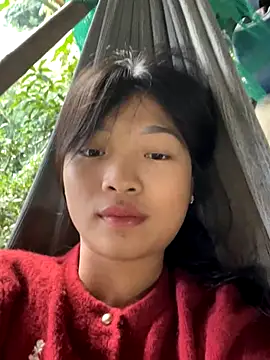 Phayphay77 online show from November 27, 2025, 12:00 am