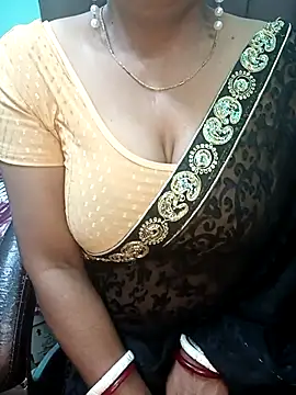 Snapshot of Bhanu-Sharma chatting on February 20, 2026, 1:57 pm Bhanu-Sharma online show from February 20, 2026, 1:57 pm