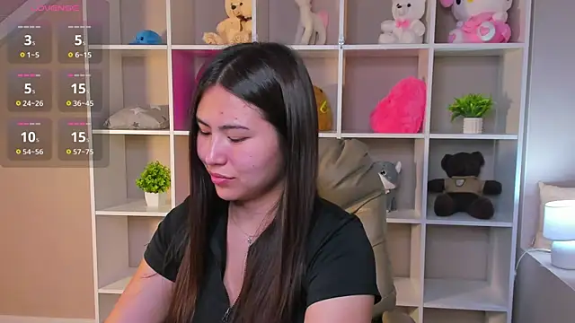 Megan Williamms online show from September 12, 2025, 8:25 am