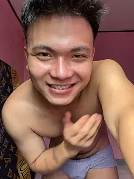 JerichoGutierez online show from July 22, 2026, 2:46 am