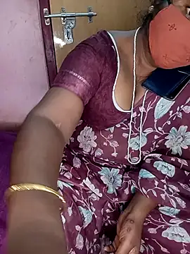 Snapshot of Jessi_25 chatting on November 29, 2025, 1:39 am Jessi 25 online show from November 29, 2025, 1:39 am