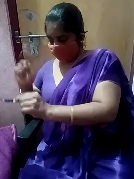 Snapshot of Jessi_25 chatting on December 1, 2025, 5:25 pm Jessi 25 online show from December 1, 2025, 5:25 pm