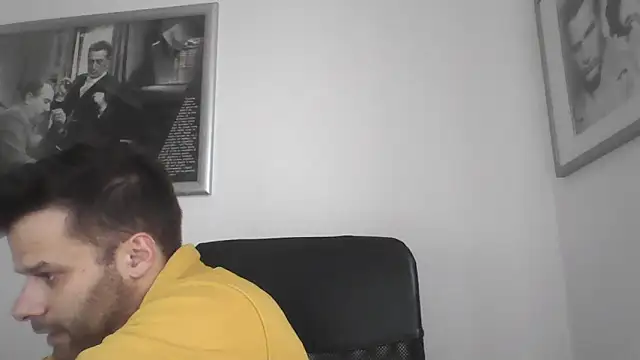 Snapshot of FROCETTO93 chatting on November 6, 2025, 2:10 pm FROCETTO93 online show from November 6, 2025, 2:10 pm