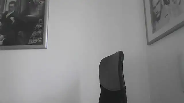 Snapshot of FROCETTO93 chatting on October 1, 2025, 2:32 pm FROCETTO93 online show from October 1, 2025, 2:32 pm