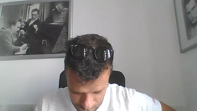 Snapshot of FROCETTO93 chatting on June 30, 2026, 6:24 am FROCETTO93 online show from June 30, 2026, 6:24 am