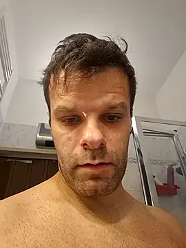 Snapshot of FROCETTO93 chatting on November 16, 2025, 4:56 pm FROCETTO93 online show from November 16, 2025, 4:56 pm