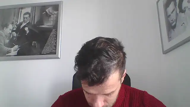 Snapshot of FROCETTO93 chatting on December 2, 2025, 8:38 am FROCETTO93 online show from December 2, 2025, 8:38 am