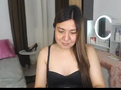 stellahugeX online show from February 15, 2026, 10:09 pm