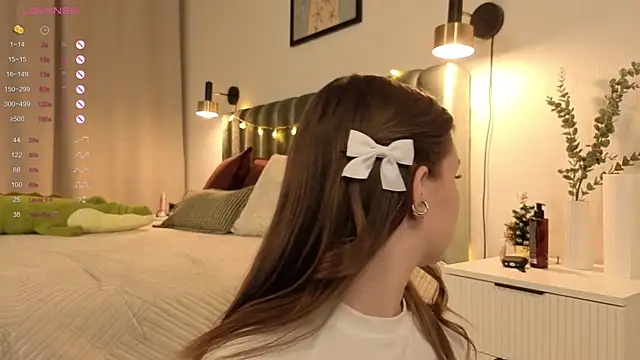 Snapshot of FlexiPixie chatting on January 8, 2026, 3:07 pm FlexiPixie online show from January 8, 2026, 3:07 pm