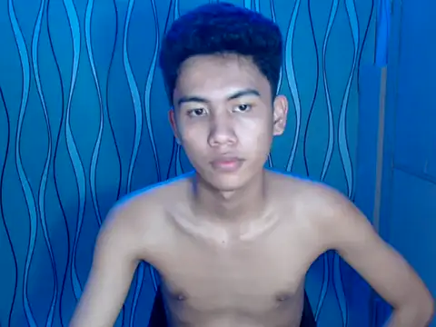 Demure Asian143 online show from September 9, 2025, 12:58 pm