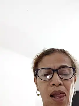 Merybeks online show from September 14, 2025, 10:48 am