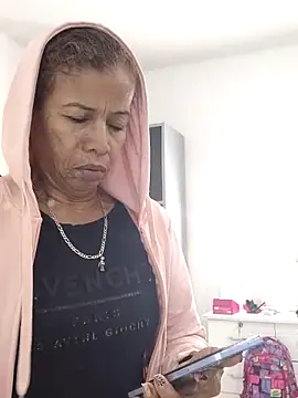 Merybeks online show from October 14, 2025, 10:38 am