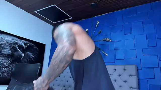 andres-clark92 online show from February 3, 2026, 4:34 pm