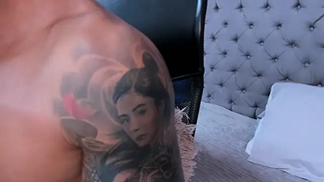 Snapshot of andres-clark92 chatting on November 21, 2025, 6:07 pm andres-clark92 online show from November 21, 2025, 6:07 pm