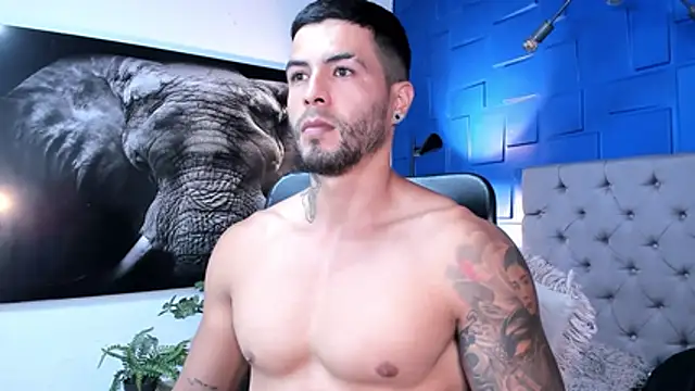 Snapshot of andres-clark92 chatting on November 26, 2025, 5:57 pm andres-clark92 online show from November 26, 2025, 5:57 pm