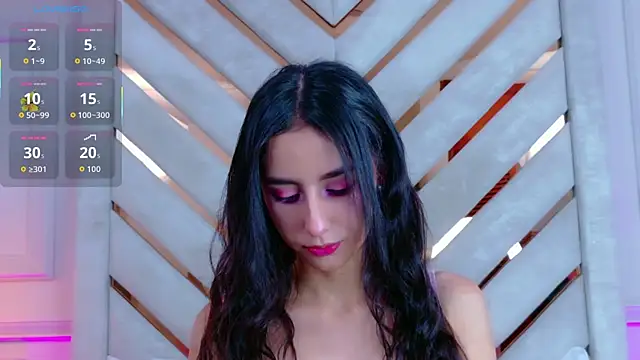 Sarah-Grace online show from December 5, 2025, 2:21 am