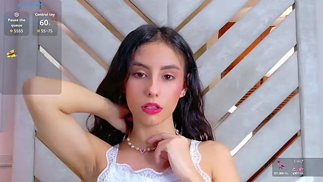 Sarah-Grace online show from September 26, 2025, 2:40 am