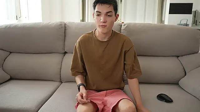 Snapshot of MattyandAiden chatting on May 24, 2026, 4:18 pm MattyandAiden online show from May 24, 2026, 4:18 pm