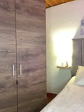 Snapshot of juliana-mancini chatting on September 10, 2025, 5:12 pm juliana-mancini online show from September 10, 2025, 5:12 pm