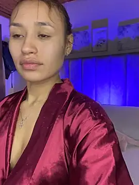 Snapshot of juliana-mancini chatting on September 30, 2025, 6:03 pm juliana-mancini online show from September 30, 2025, 6:03 pm