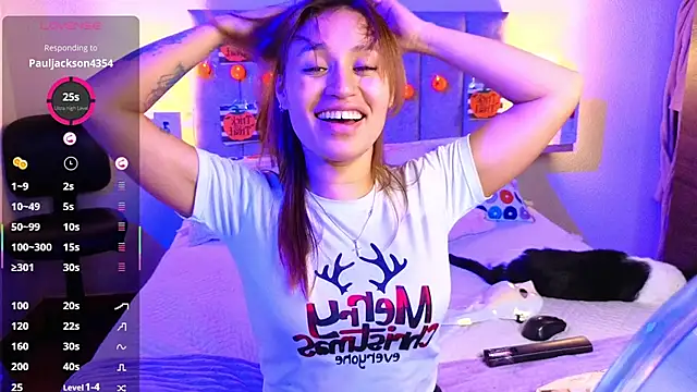 Snapshot of juliana-mancini chatting on October 29, 2025, 6:18 pm juliana-mancini online show from October 29, 2025, 6:18 pm