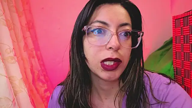 Miranda sexlove  online show from January 18, 2026, 6:06 am