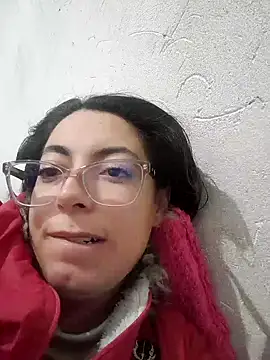 Miranda sexlove  online show from September 12, 2025, 3:23 pm