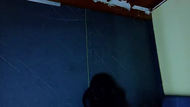 ALANNFERRER online show from April 14, 2026, 10:20 am