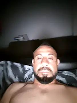 Snapshot of mykelem chatting on May 27, 2026, 8:49 pm mykelem online show from May 27, 2026, 8:49 pm